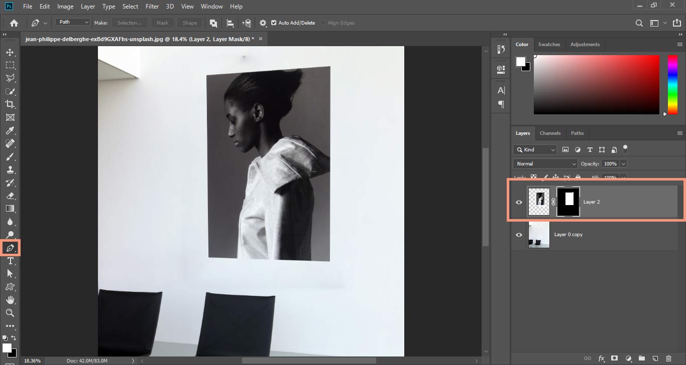 How to Crop Image in Photoshop Without Cutting Backgrounds?